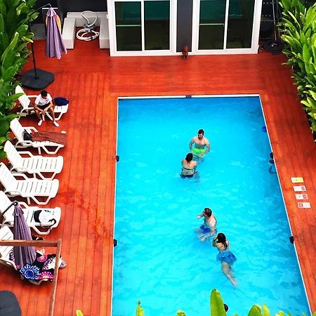 Kriss Residence Bangkok Exterior foto
