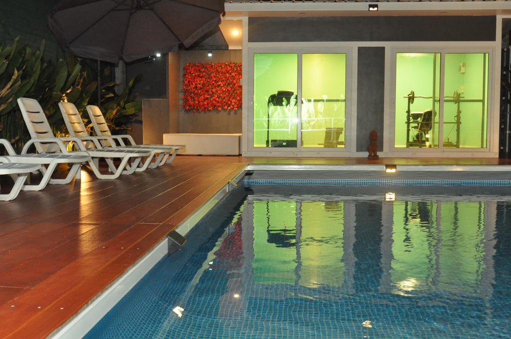 Kriss Residence Bangkok Exterior foto